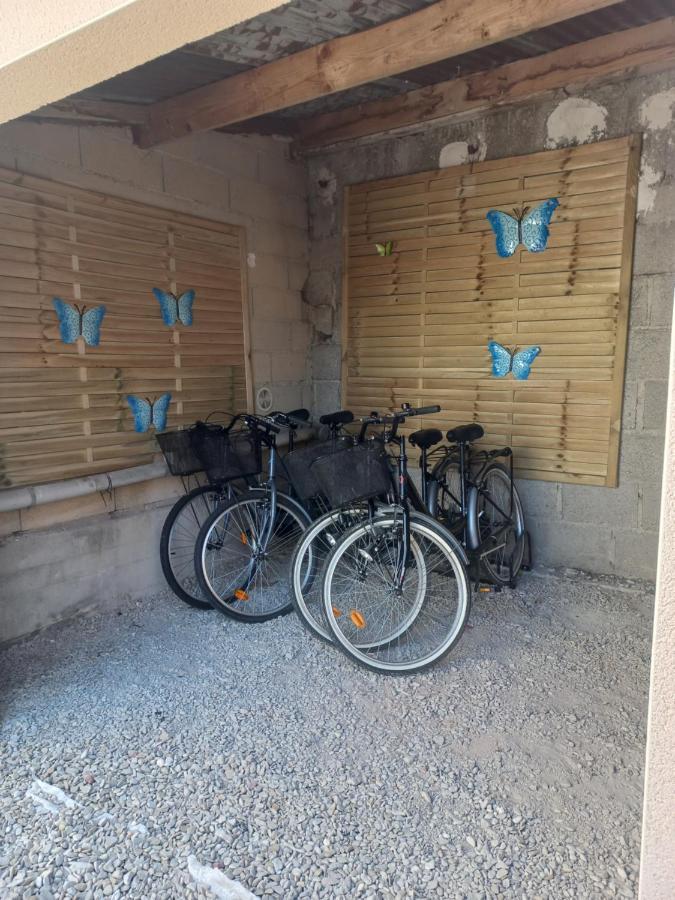 Game Room Επερνέ Εξωτερικό φωτογραφία